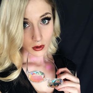 Meet your Posher, Aaryn